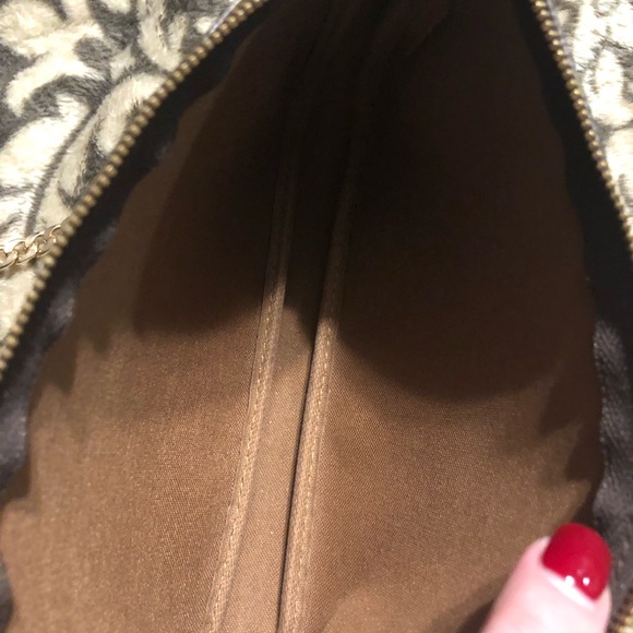 Louis Vuitton Mini Pochette Monogram Clutch - Picture 7 of 14